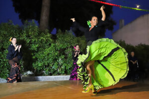 Grupo de dança Mais Flamenco Ballet nas Festas de São Simão, em Azeitão