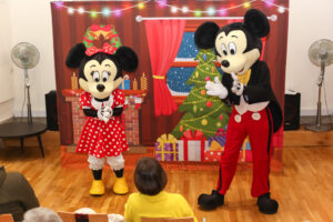 Mickey & Minnie | Uma Aventura de Natal