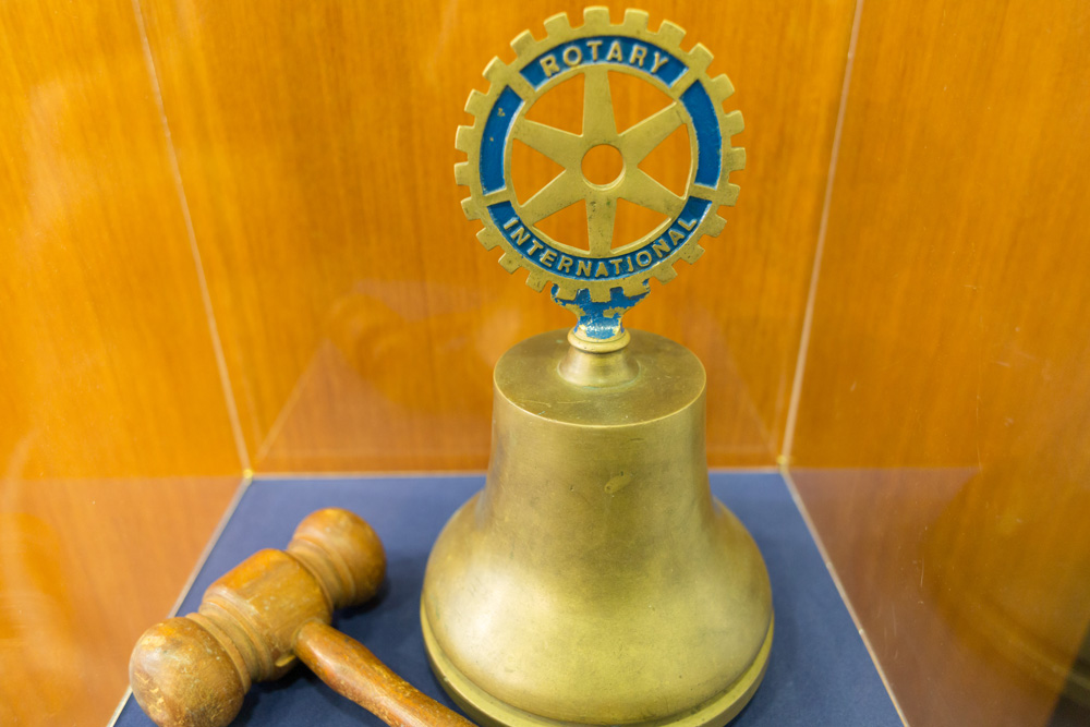 Dar de Si Antes de Pensar em Si - exposição 75 anos Rotary Club Setúbal