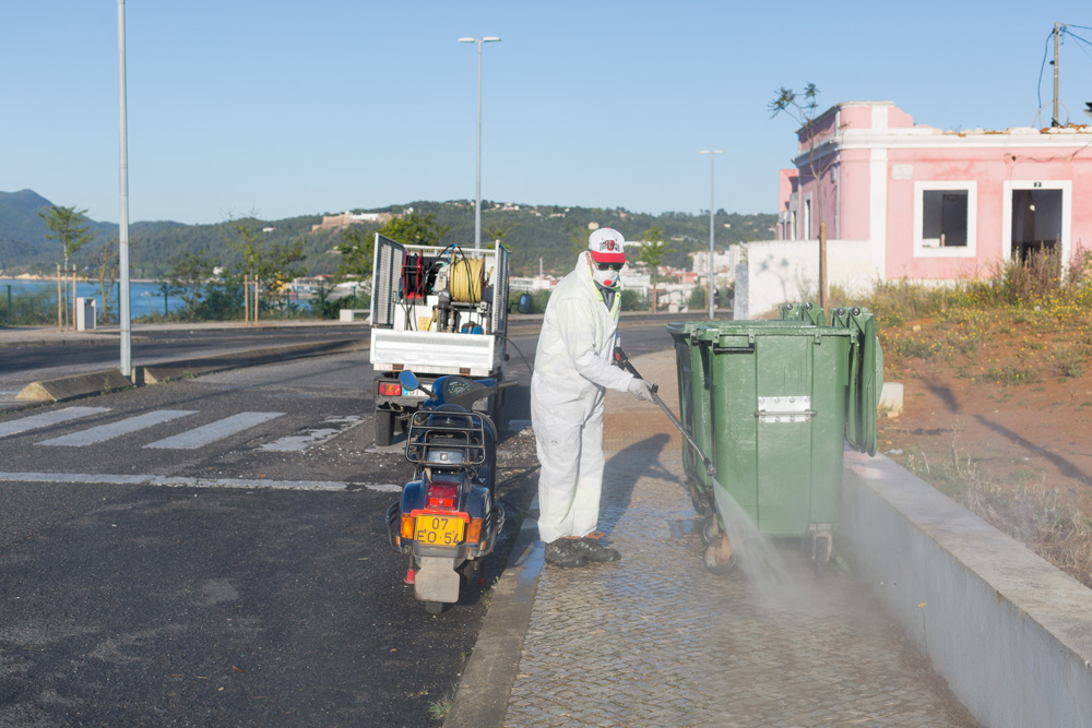 Coronavírus Covid-19 | limpeza e desinfeção | Avenida Belo Horizonte | 2 de abril