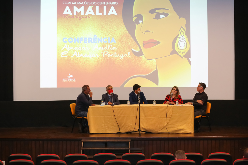 Abraçar Amália é Abraçar Portugal - conferência - Centenário de Amália