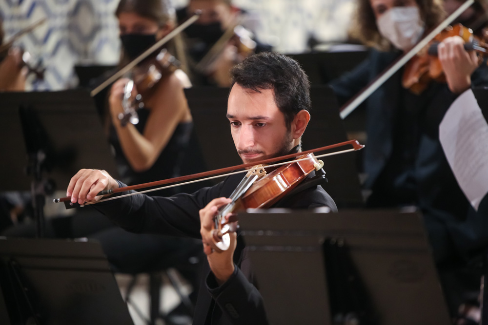 Obras de Aaron Copland pautaram o concerto “Para Um Homem Comum”, realizado na noite de 24, na Igreja do Convento de Jesus, pela Orquestra Académica Metropolitana.
