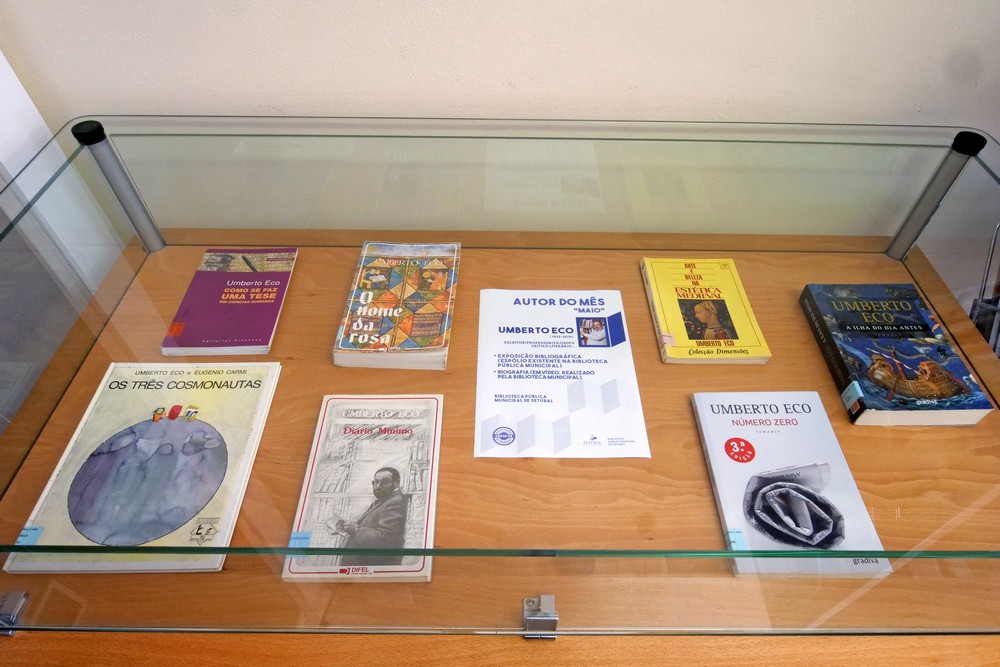 Autor do Mês | Umberto Eco em exposição biobliográfica na Biblioteca