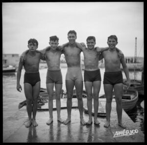 Pela Lente de Américo | Jovens nadadores do Clube Naval Setubalense | AR03132252