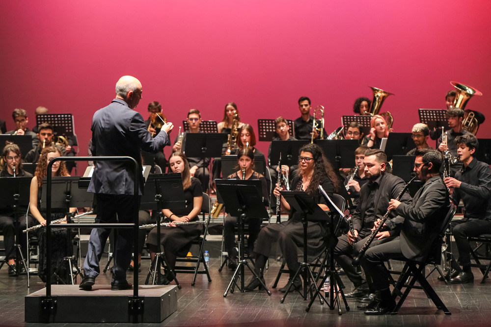 A Orquestra de Sopros Metropolitana atuou no Fórum Municipal Luísa Todi, no âmbito do Setúbal Christmas Fest 2021