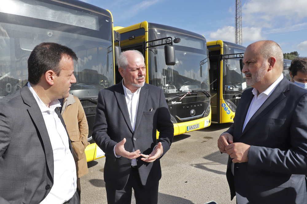 Autocarros Carris Metropolitana - concessionário Alsa Todi - Visita do presidente ao parqueamento no BlueBiz
