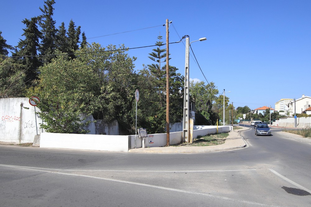 Reparação de abatimento da Avenida dos Ciprestes