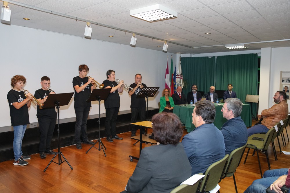 61.º Aniversário do Coral Luísa Todi - sessão comemorativa - Orquestra do Coral Luísa Todi