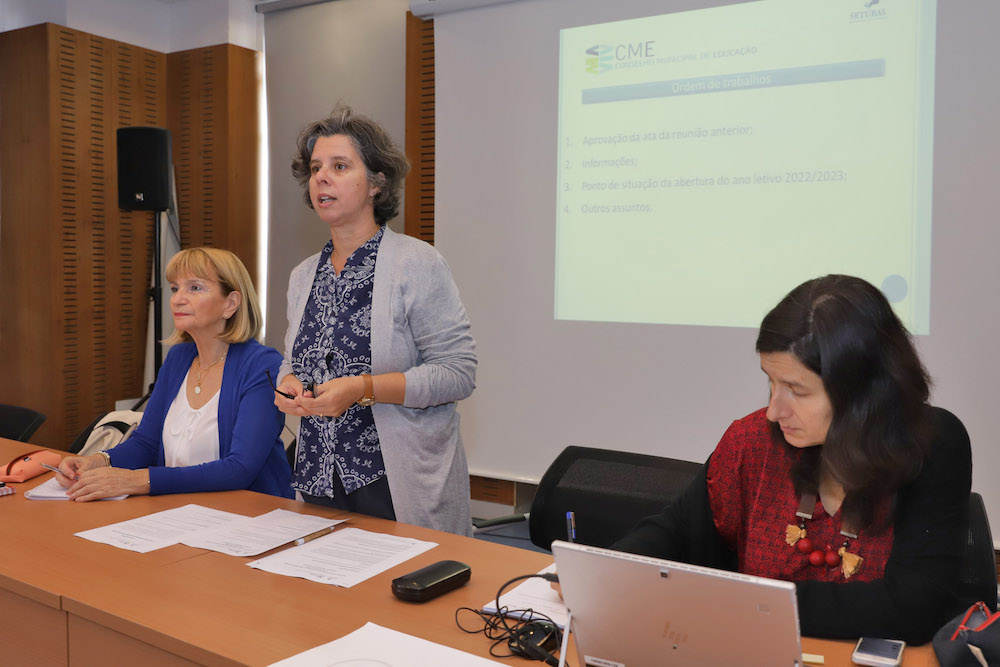 Vice-presidente da Câmara, Carla Guerreiro, presidiu à segunda reunião em 2022 do Conselho Municipal de Educação.