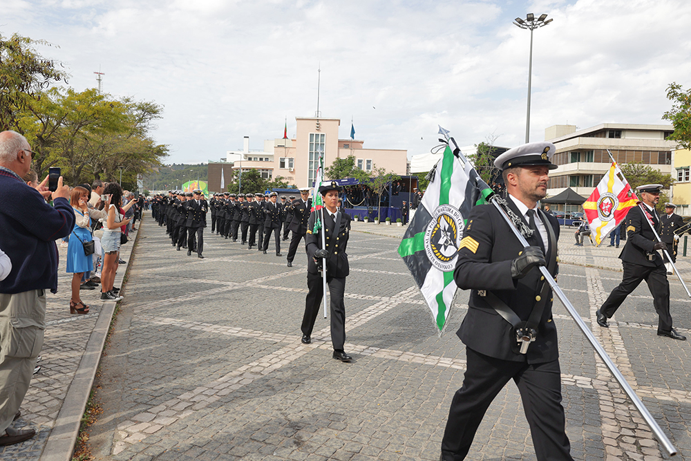 Dia da Polícia Marítima 2022 - desfile de militares.