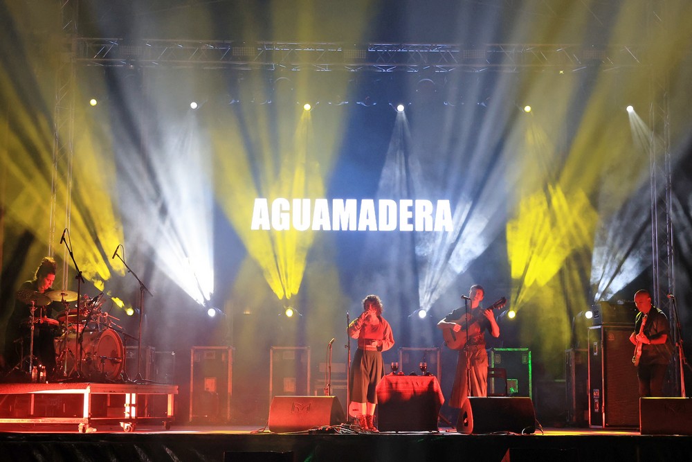 Concerto do duo argentino Aquamadera na Praça de Bocage, no âmbito da EXIB Música 2022.