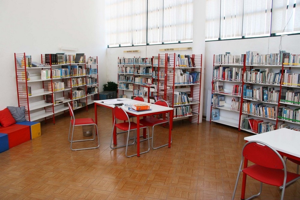 Biblioteca Pública Municipal de Setúbal - Polo da Gâmbia