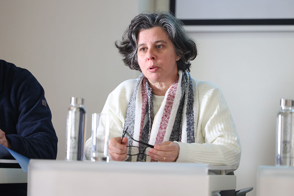 Vice-presidente da Câmara Municipal, Carla Guerreiro, na conferência “Adaptação às Alterações Climáticas no Município de Setúbal”, no âmbito do Dia Internacional da Proteção Civil.