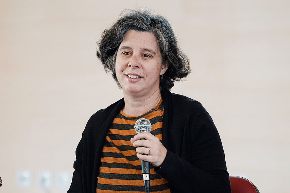 Vice-presidente da Câmara Municipal, Carla Guerreiro, na primeira edição das Jornadas Março Mulher 2023 “Ameaças e Desafios – pessoas em igualdade”, que decorreu no Auditório Bocage.