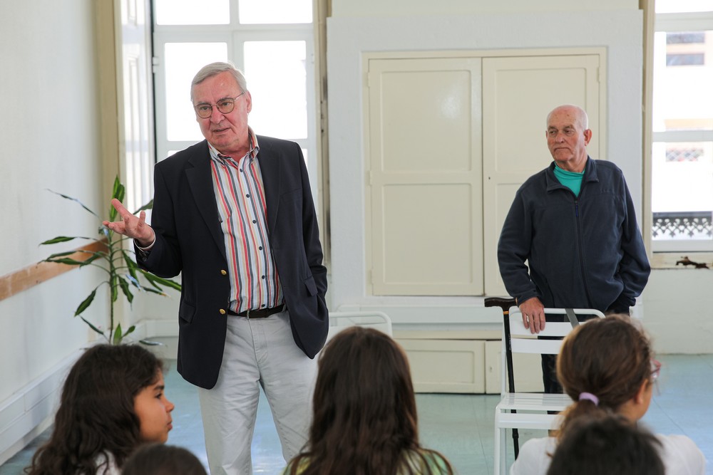 Câmara Municipal organizou dois encontros intergeracionais, com alunos do ensino básico, sobre a sociedade portuguesa antes e depois do 25 de Abril