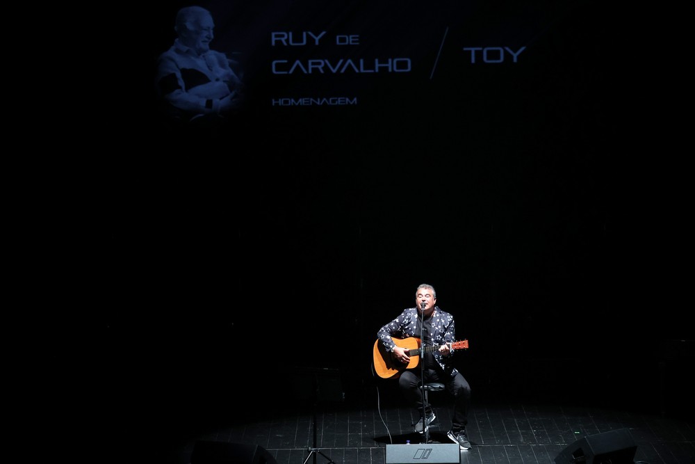 Toy foi um dos artistas convidados que se juntaram à homenagem a Ruuy de Carvalho