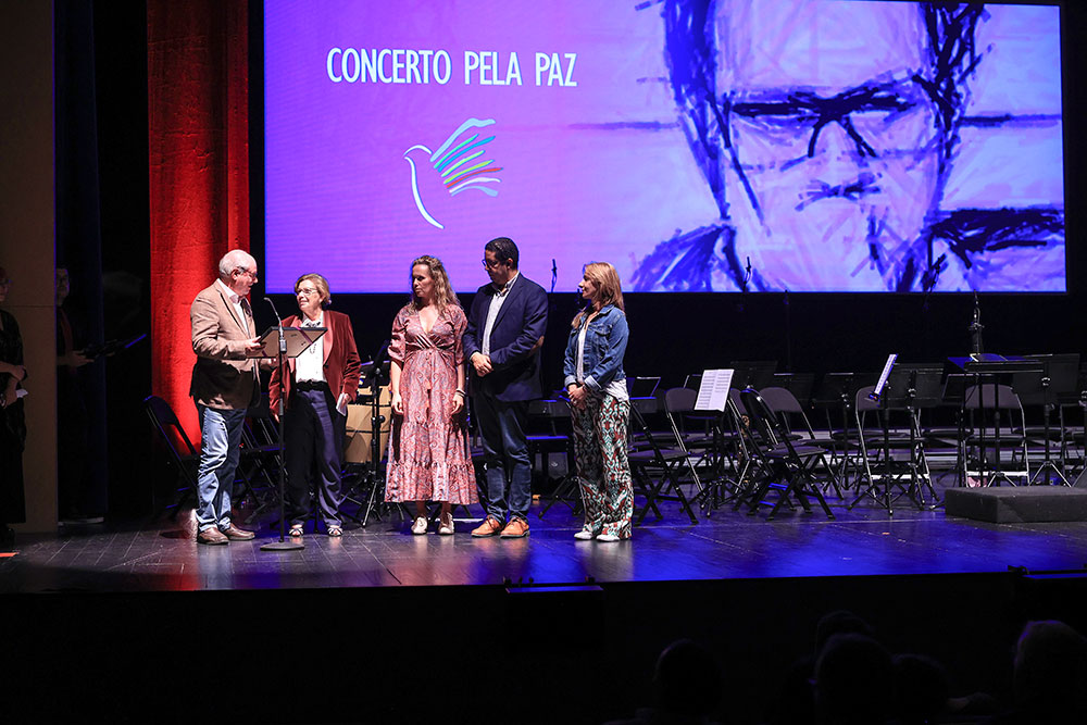 Concerto pela Paz - Zeca Tocado por Miúdos - Conservatório Regional e Academia de Dança Contemporânea de Setúbal