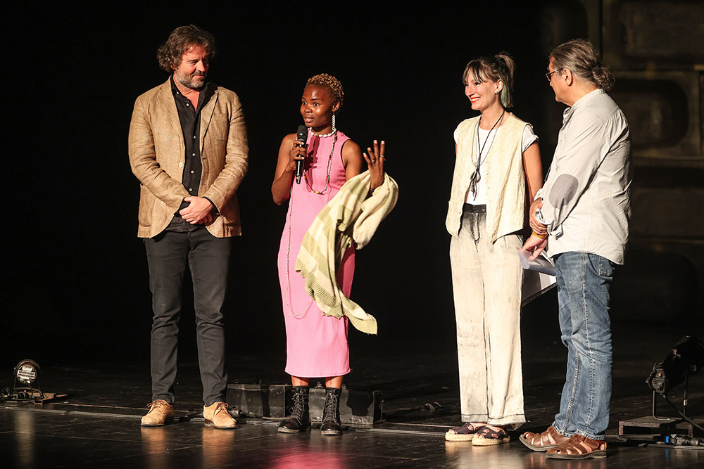 XXV Festa do Teatro - Vereador da Cultura, Pedro Pina, e diretor artístico do festival, José Maria Dias, na sessão de encerramento
