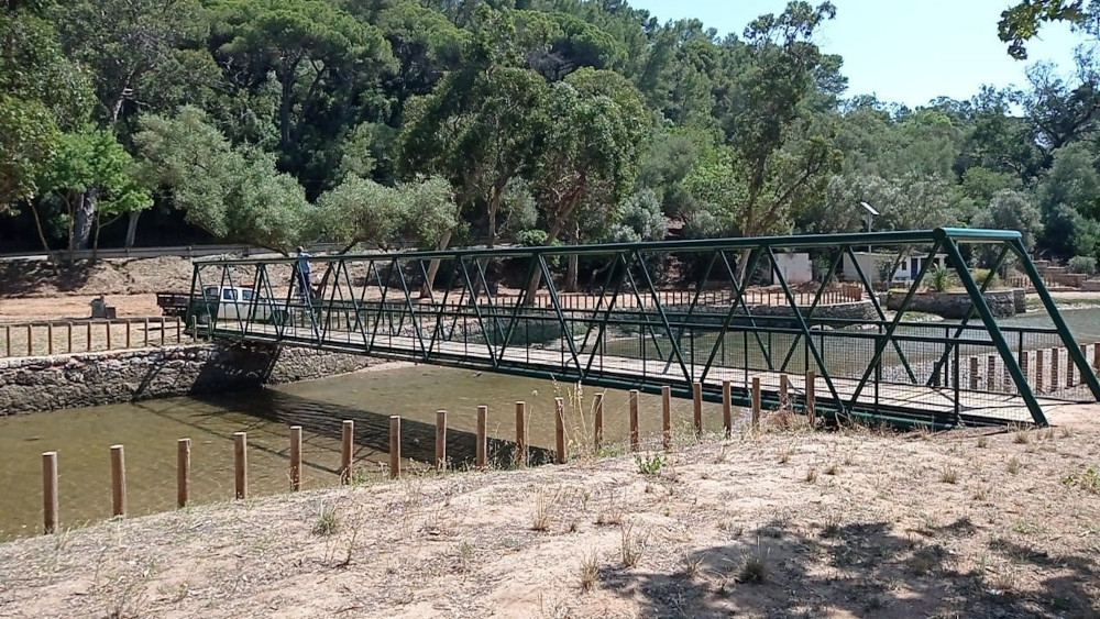 Reabilitação da ponde pedonal do Parque de Merendas da Comenda