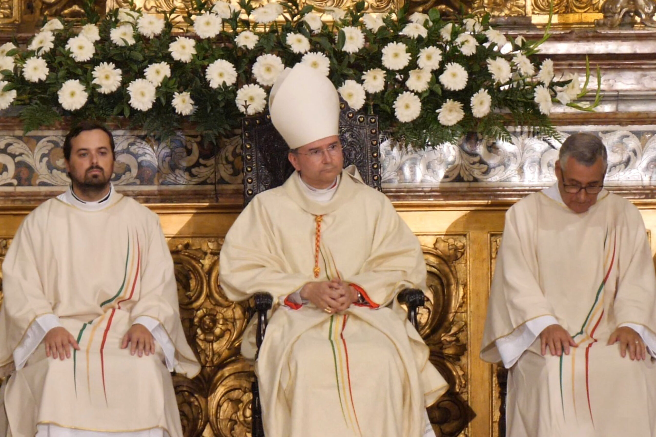 Cardeal D. Américo Aguiar - entrada solene do novo bispo de Setúbal - primeira eucaristia