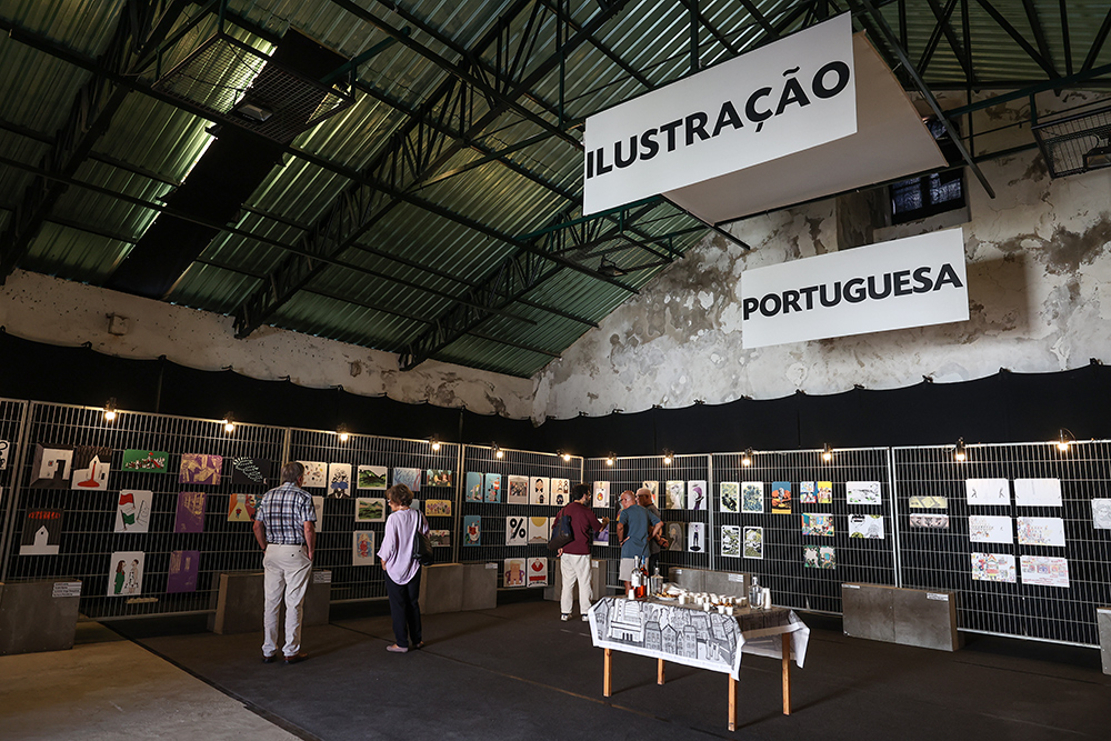"Ilustração Portuguesa" mostra-se no espaço A Gráfica