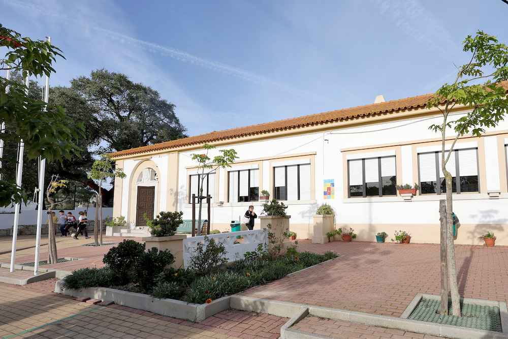 Escola Básica n.º 1 do Faralhão