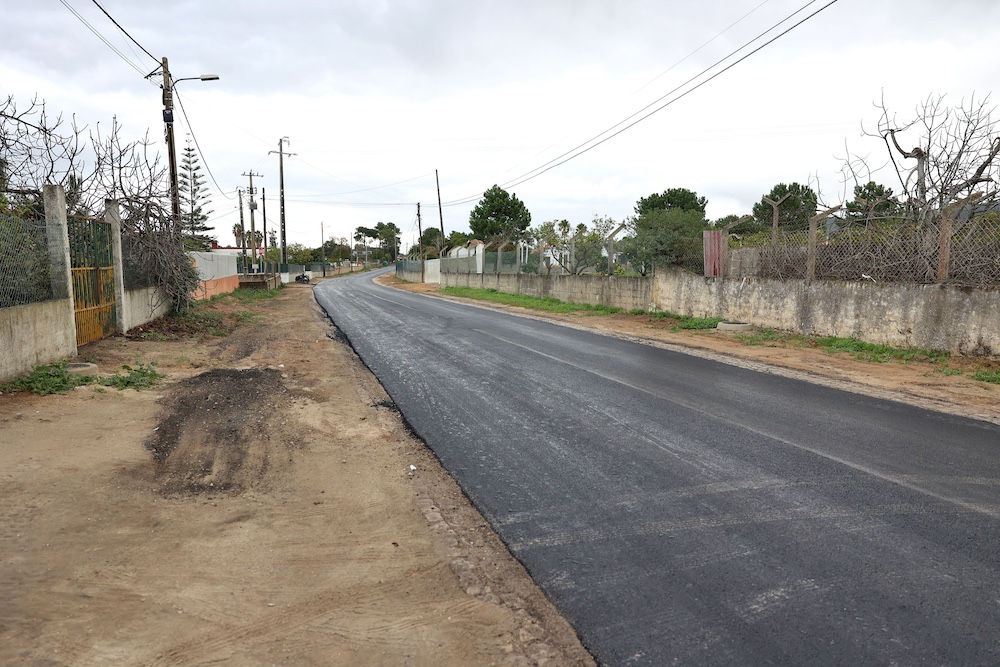 Estrada de São Gonçalo reaberta ao trânsito na zona da Salmoura após intervenção de promotor privado