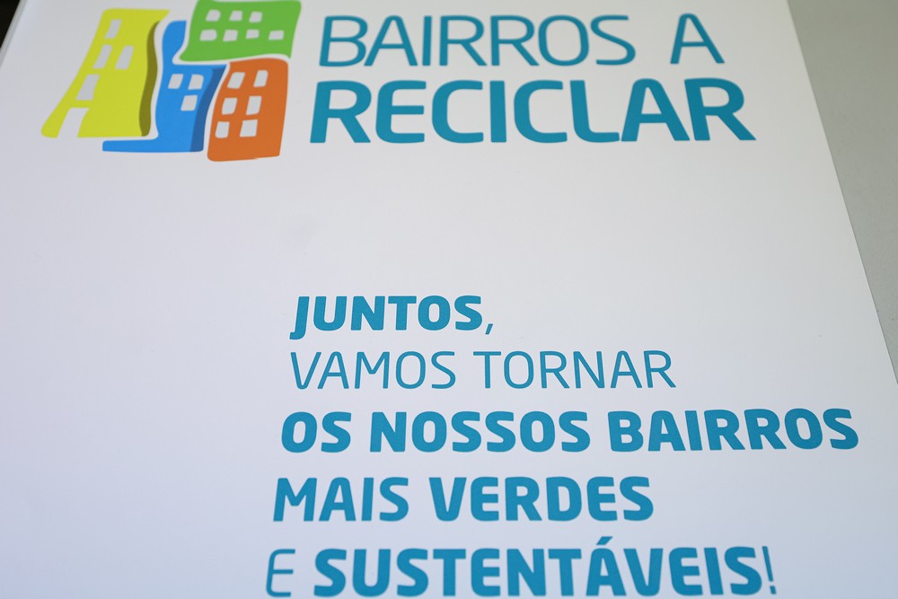 Apresentação do projeto-piloto Bairros a Reciclar, em implementação no bairro das Manteigadas pela Câmara Municipal e pela AMARSUL
