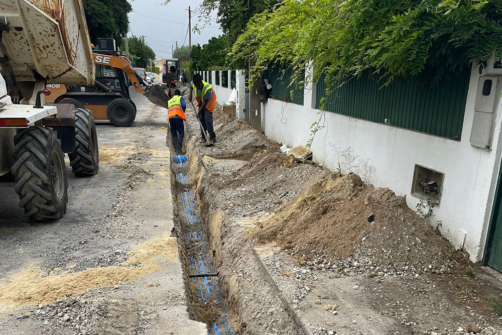 SMS - Reabilitação da rede de água em Azeitão