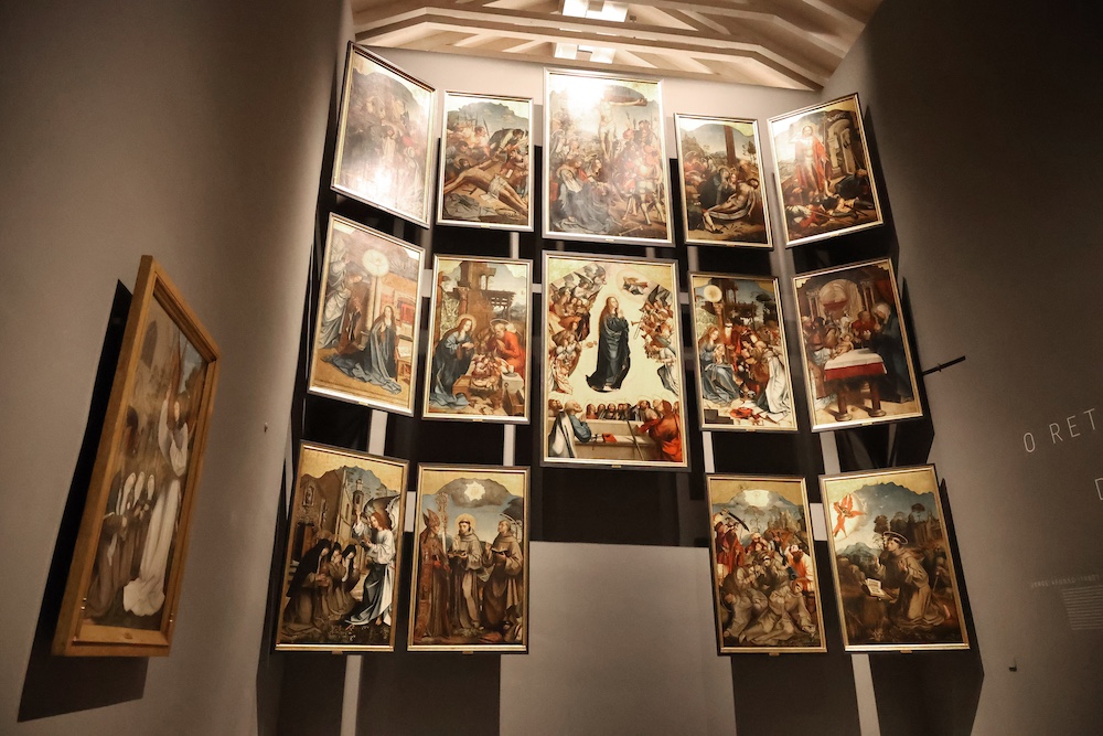 Museu de Setúbal/Convento de Jesus | Retábulo da Igreja do Convento de Jesus de Setúbal Museu de Setúbal/Convento de Jesus | Retábulo da Igreja do Convento de Jesus de Setúbal