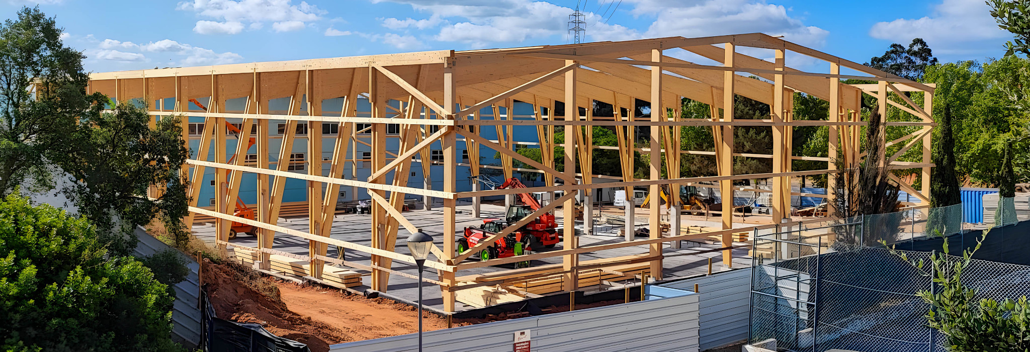 Construção do novo pavilhão das Manteigadas