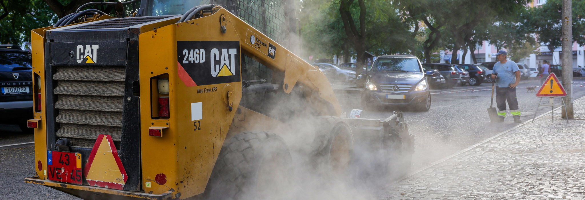 Trabalhos de repavimentação