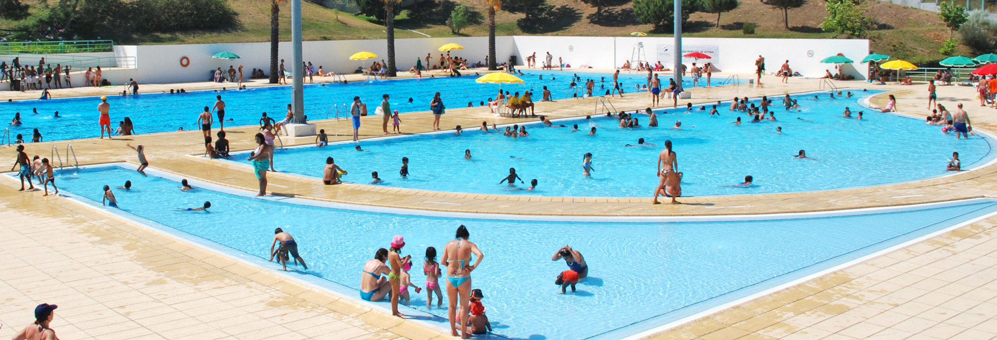 Piscinas_Municipais_das_Manteigadas-1