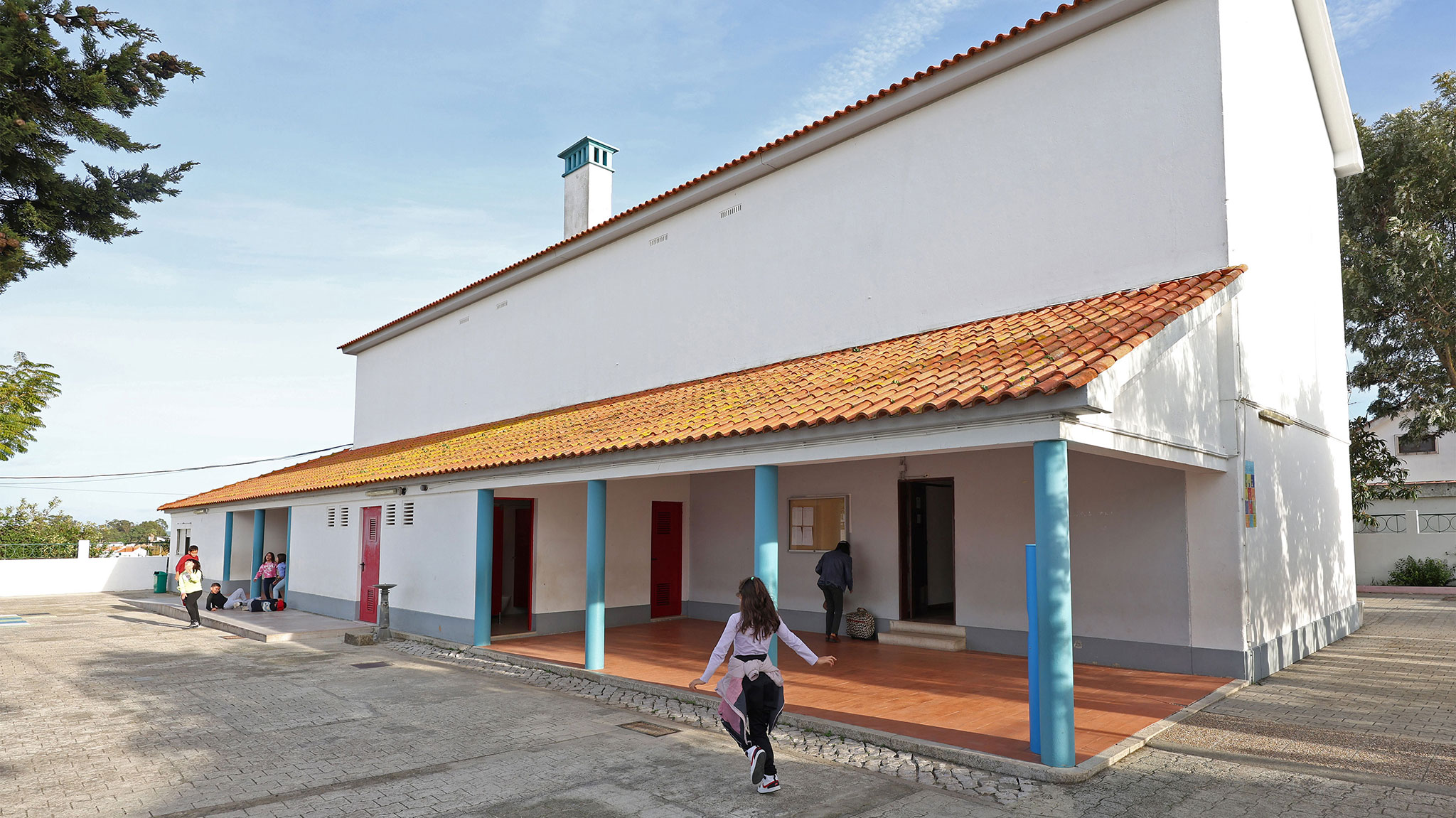 Escola Básica n.º 2 do Faralhão