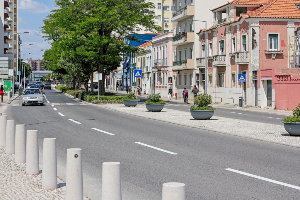 Av. 22 de Dezembro | Sinalização horizontal